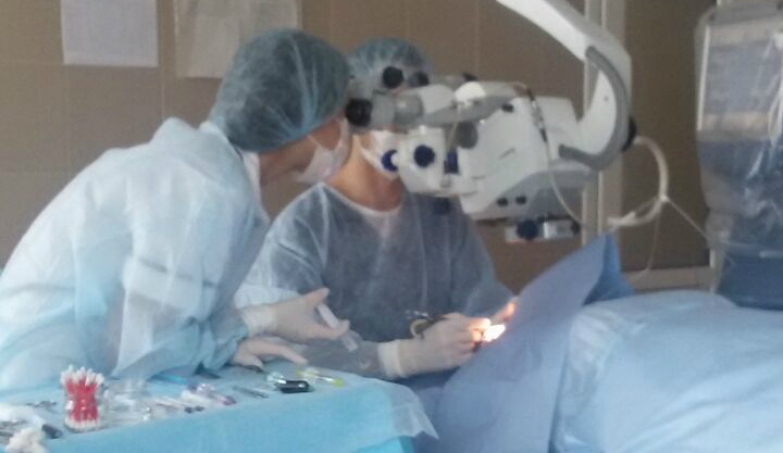 Стоимость операции по замене хрусталика глаза в клинике федорова