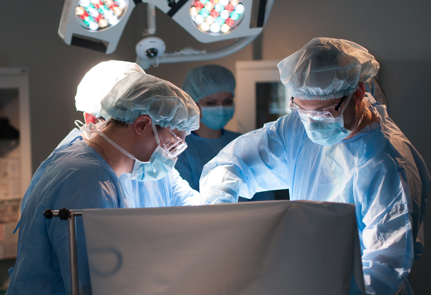 Заведущий хирургии головы шеи в брянском онкологическом диспансере