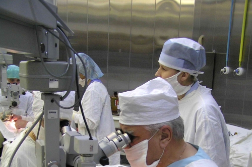 Микрохирургия глаза оренбург специалисты