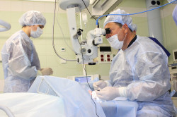 Сколько стоит имплантация хрусталика глаза в клинике на ольгиевской одессы