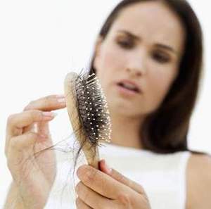 Как бороться с выпадением волос
